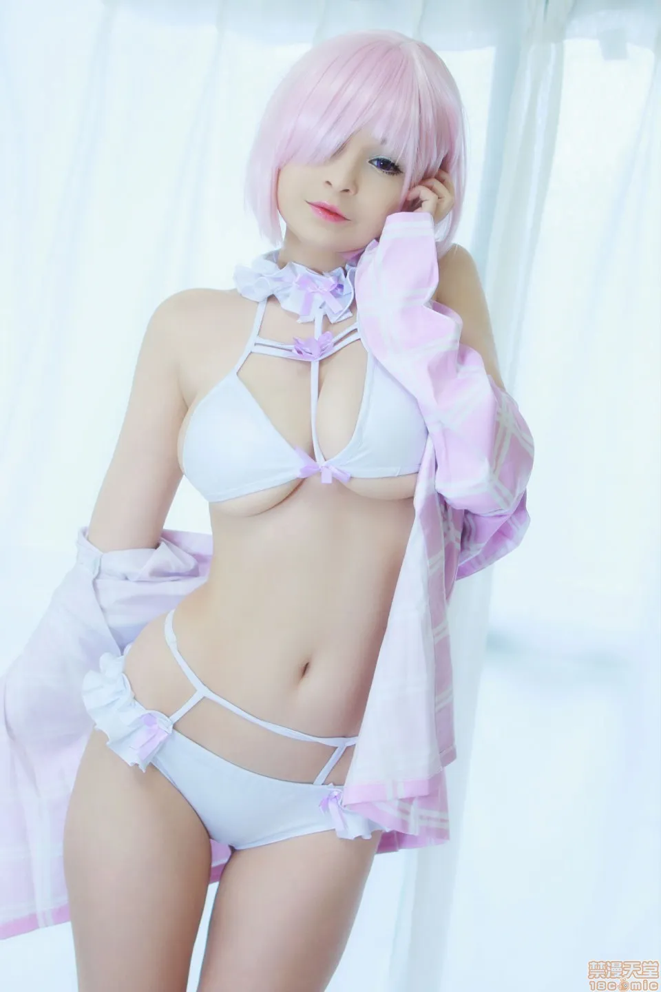 无翼乌全彩工囗侵犯本子hMashuKyrielightcosplaybyHidoriRose