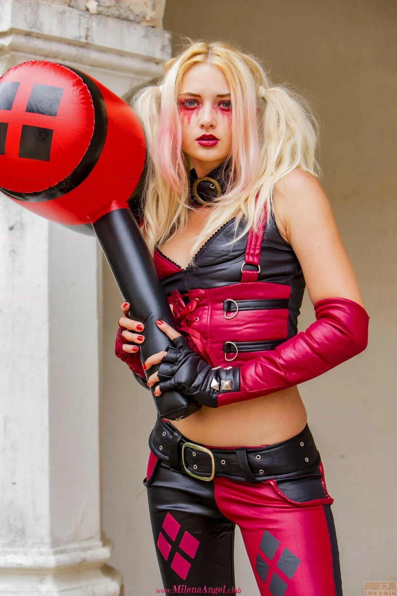 无翼污全彩爆乳无遮本子HarleyQuinn